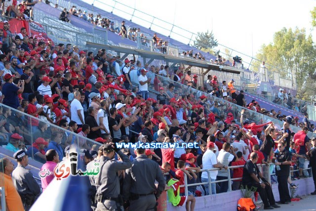 فيديو : الحسم النهائي ينتقل الى ارض الناصرة يوم الثلاثاء بعد التعادل 1-1 واكثر من 4500 مشجع ساند الفريق القسماوي 